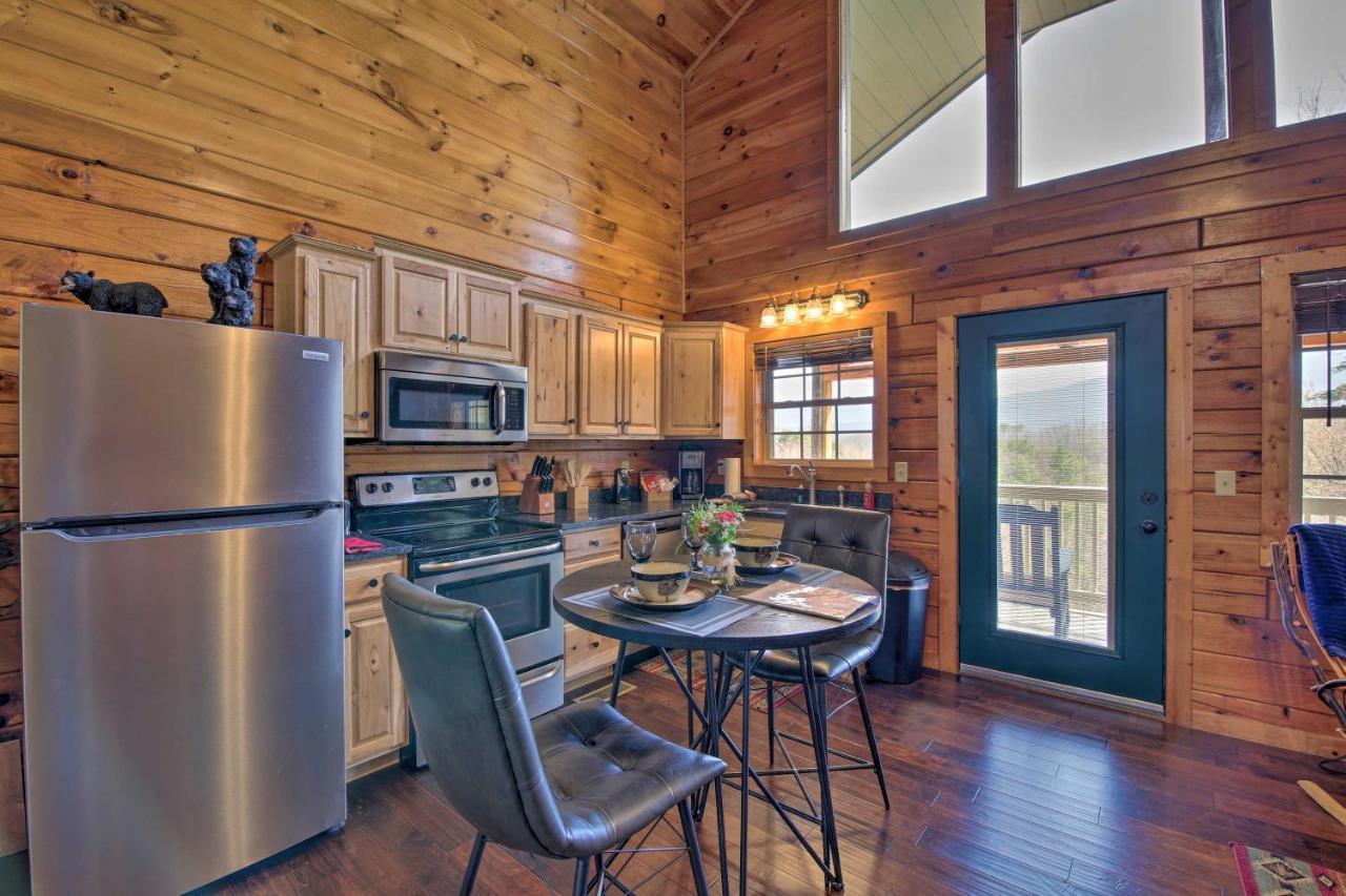 Gatlinburg Cabin With Pool Table And Hot Tub! Exteriér fotografie